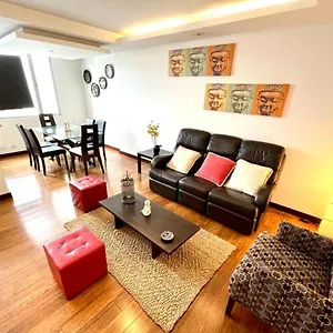 De Lujo En La Carolina Apartamento