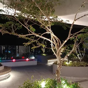 Lindo E Iluminado En La Carolina Apartamento