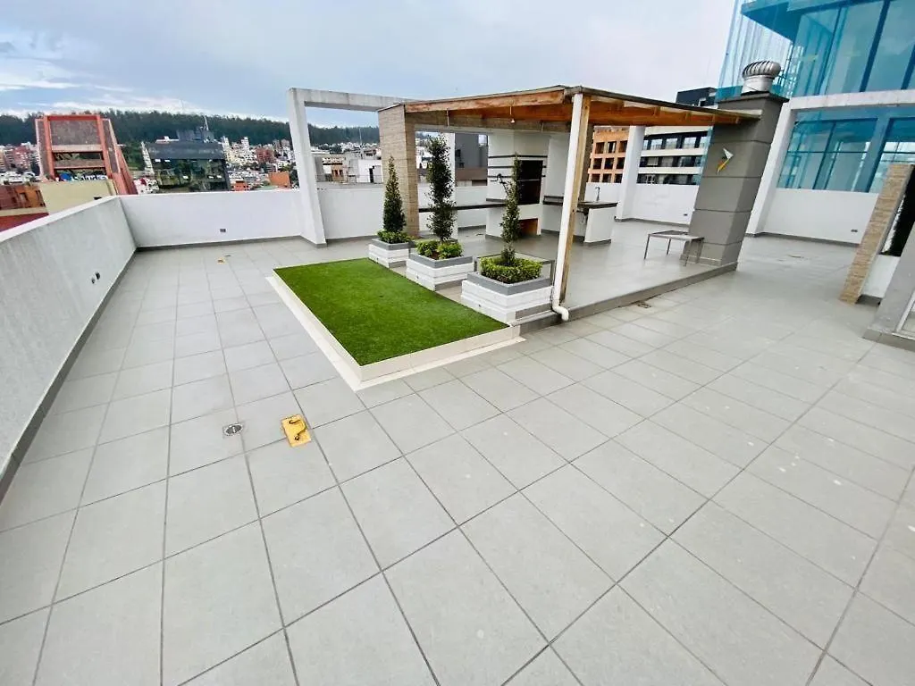 아파트 Suite Lujo En La Rep. Del Salvador Parque Carolina 키토